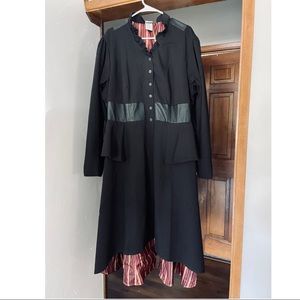 Disney Alice Through The Looking Glass Red Queen Battle Coat Size 3